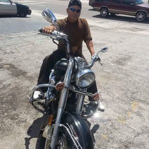 Meet your Posher, Luis